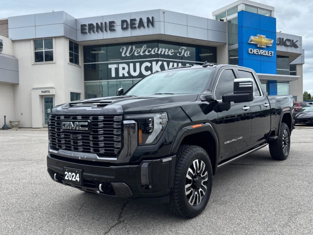 2024 GMC Sierra 2500HD Denali Ultimate ONE OWNER // NO ACCID... in Cars & Trucks in Barrie