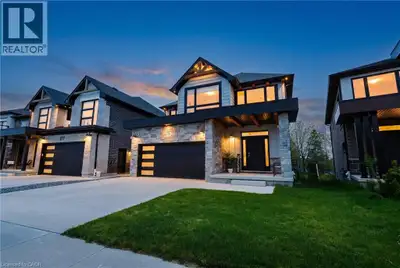 Absolute MASTERPIECE - 2721 Sqft including open to below! Proudly situated in the highly desirable,...