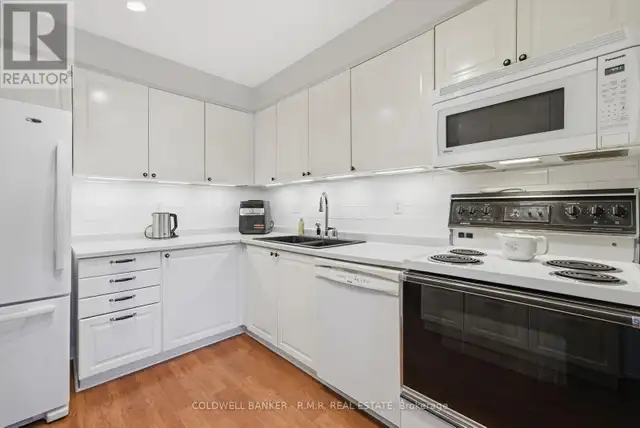 36 WHELER COURT Uxbridge, Ontario in Houses for Sale in Markham / York Region - Image 2
