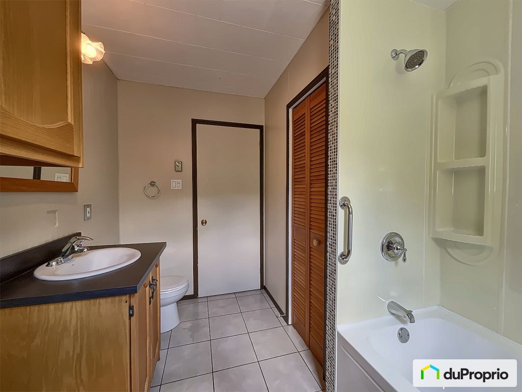 $190,000 - Mobile home for sale in La Baie — photo 3