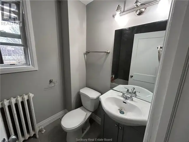 86 Riverside Drive Unit# 2 Sudbury, Ontario in Long Term Rentals in Sudbury - Image 8