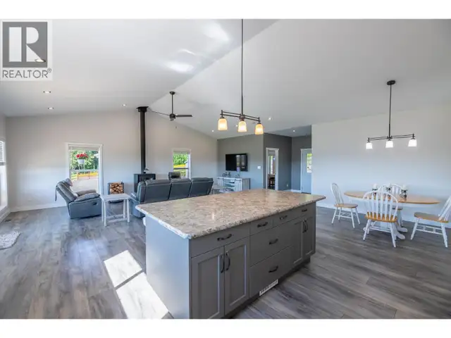 7155 GROSSETT ROAD Lone Butte, British Columbia in Houses for Sale in 100 Mile House - Image 26