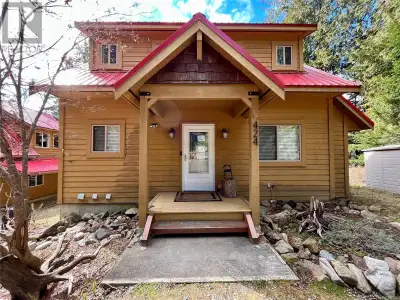 Come view this beautiful 4 bedroom home with detached shop and guest suite nestled in the desirable...