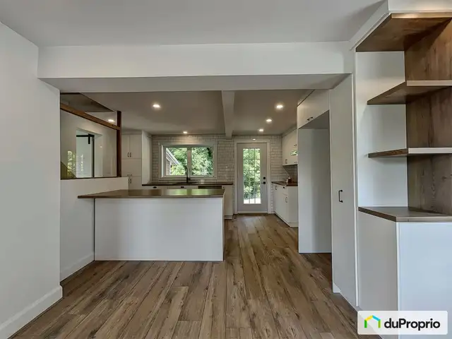 $325,000 - 2 Storey for sale in Chicoutimi (Chicoutimi) in Houses for Sale in Saguenay - Image 4