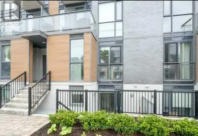 Desirable Wallace Walk Complex, 2 Work Spaces, Upper Corner Unit In Hip Vibrant Junction Triangle.11...