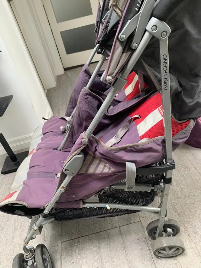 Maclaren Twin Techno Double Umbrella Stroller in Strollers, Carriers & Car Seats in City of Toronto - Image 5