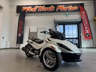 2012 Can-Am Spyder RS-S 990 Rotax Sporty 3-Wheeled Performance Cruiser Low Mileage Aggressive! Disco...