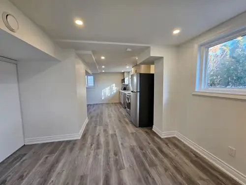 $1,795/Month All Utilities Included Renovated, Clean, and Bright 2 Bedroom and 1 Bathroom for rent i...