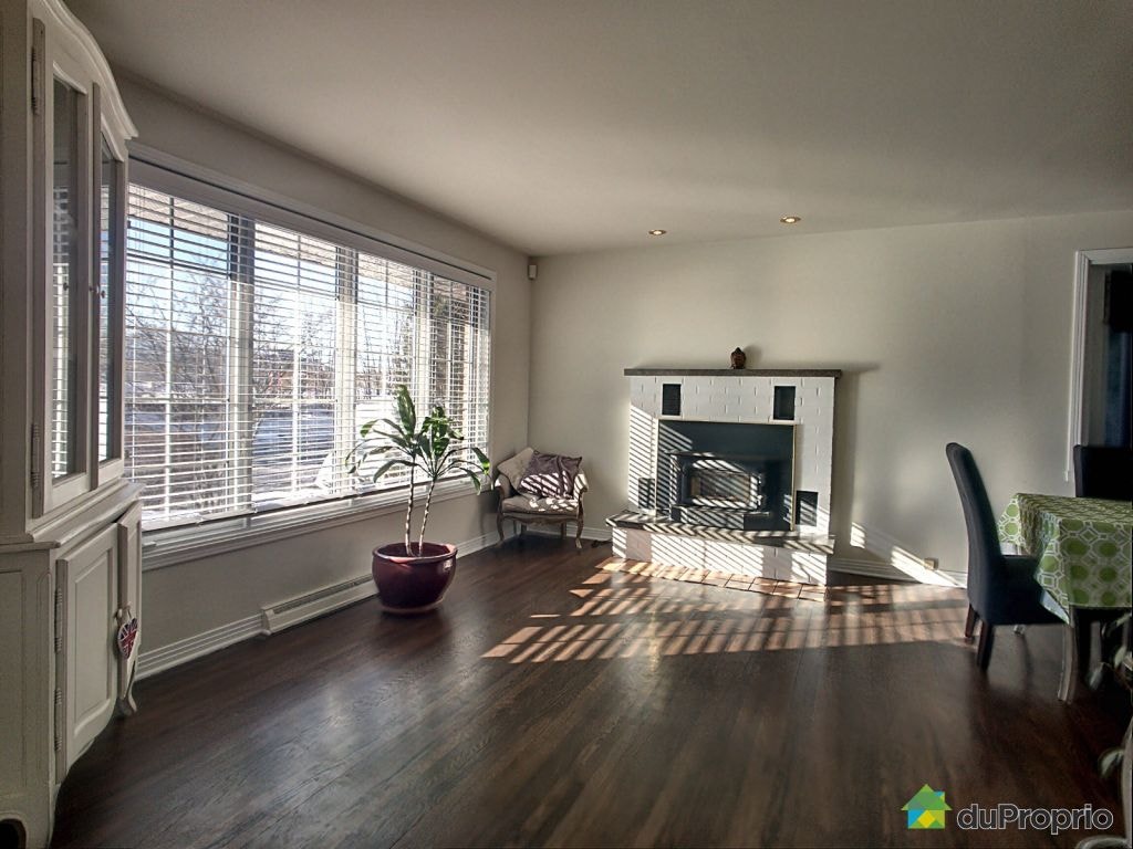 $1,225,000 - Bungalow for sale in Chomedey — photo 2