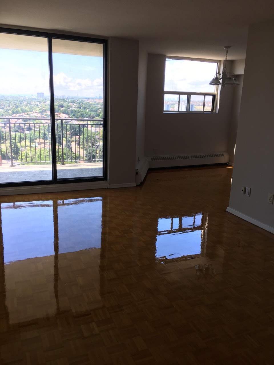 Spacious one bedroom unit for rent 5