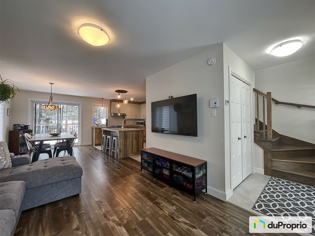 $419,000 - Semi-detached for sale in Ste-Catherine-de-la-JC — photo 2