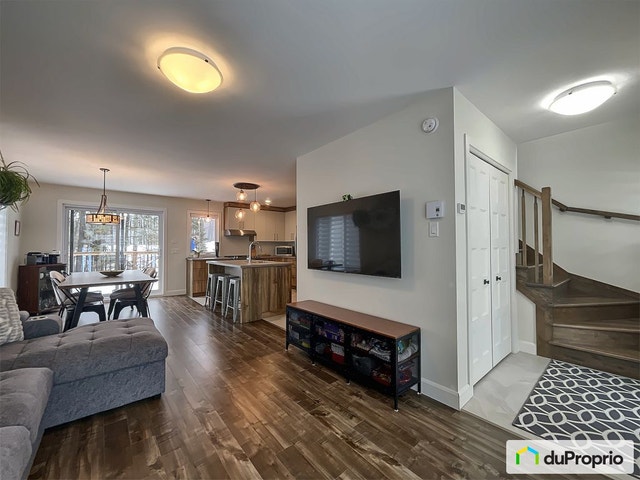 $419,000 - Semi-detached for sale in Ste-Catherine-de-la-JC — photo 2