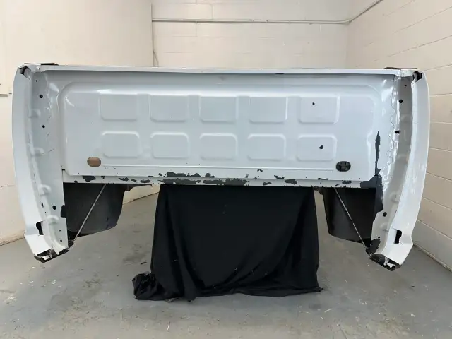 Rust Free Southern Dodge Ram White 5.7ft Box!! in Auto Body Parts in Kingston - Image 8