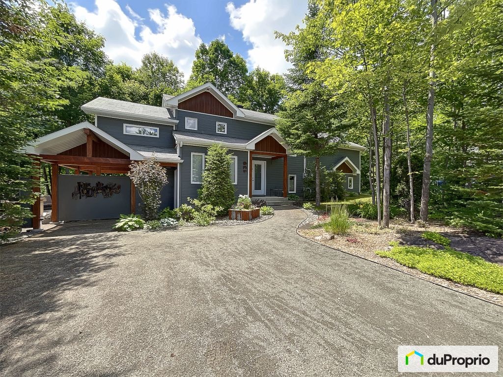 $789,000 - 2 Storey for sale in St-Colomban — photo 1