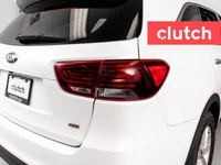 NO ACCIDENTS / CLEAN CARFAX / Front Heated Seats, Climate Control, Auxiliary Audio Input and more! C... (image 8)