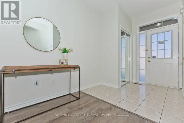 352 BLACK DRIVE Milton (CL Clarke), Ontario in Long Term Rentals in Oakville / Halton Region - Image 4
