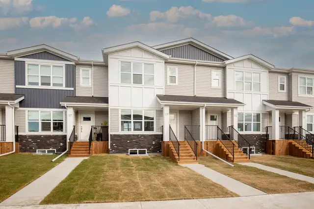 Major Rental Incentives!! Brand New Townhouses in Sylvan!