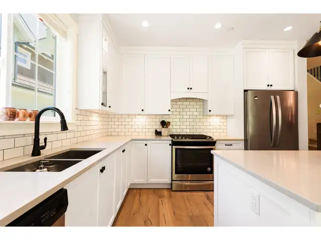 43318 CREEKSIDE CIRCLE, Cultus Lake South Chilliwack, British Co62863313007875124
