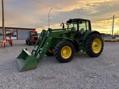 John Deere 6150M FWA tractor with 150hp diesel engine. It has 3,980 hours. Rear tires 460/85R42, 20%...