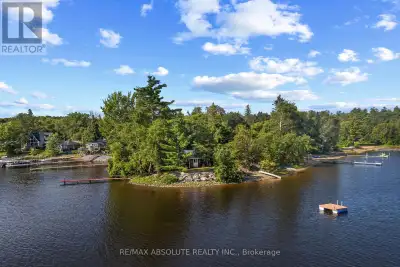 An unbelievable opportunity to own your own peninsula on the majestic Ottawa River with 200 feet of...