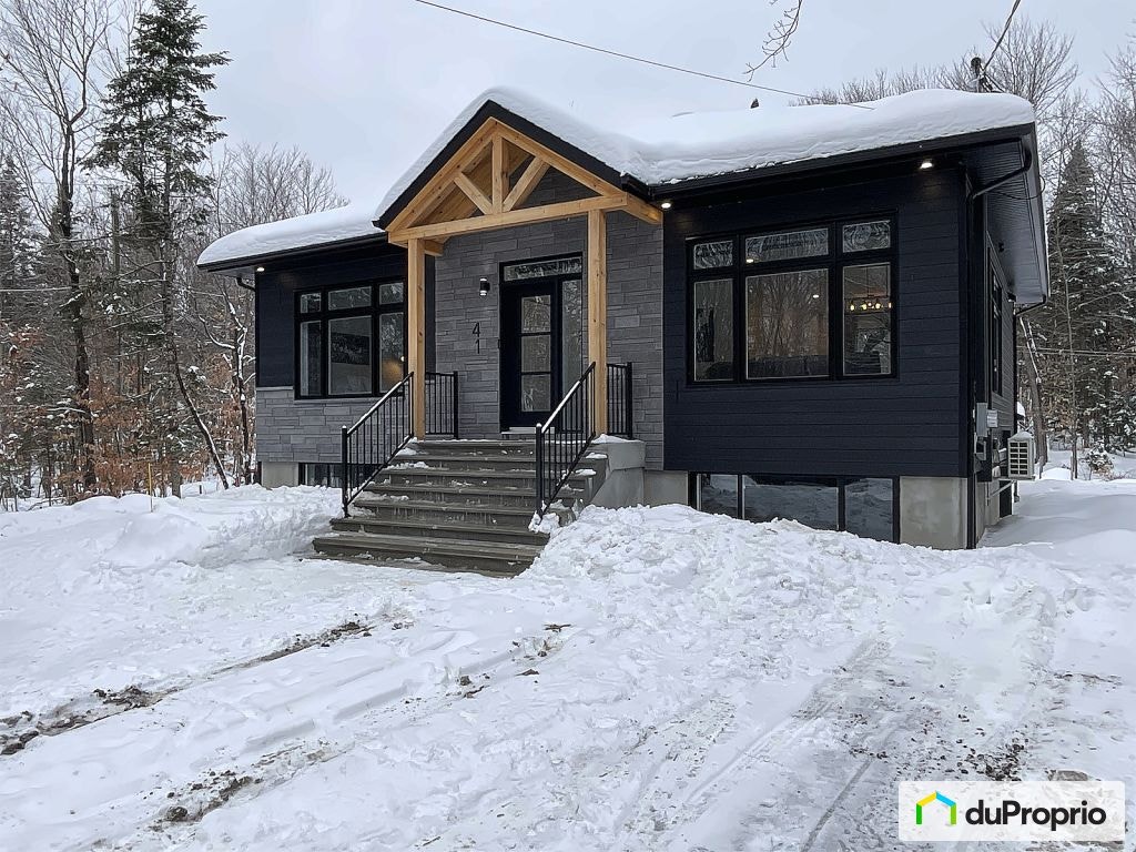 $729,000 - Duplex for sale in Mille-Isles — photo 1