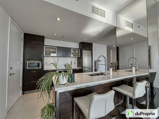 $675,000 - Condominium in Ville-Marie (downtown, old Mtl) — photo 3