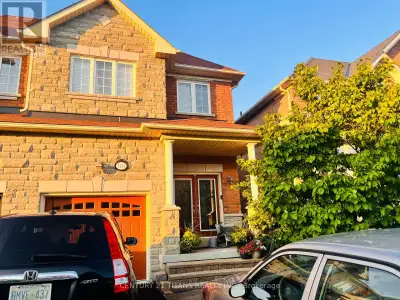 Location! - Churchill Meadows. Immediately Available. Immaculate, like new - Very Bright And Clean -...