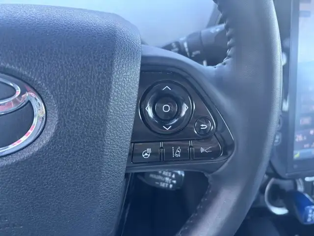 2020 Toyota Prius Prime Upgrade in Cars & Trucks in Comox / Courtenay / Cumberland - Image 22