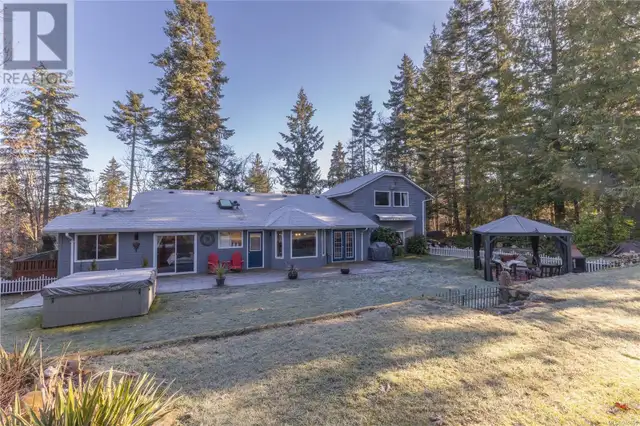 777 Salsbury Rd Courtenay, British Columbia in Houses for Sale in Comox / Courtenay / Cumberland - Image 30