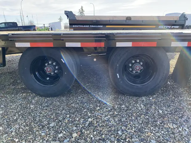 2026 Diamond C FMAX212 Industrial Flatdeck Trailer in Cargo & Utility Trailers in Edmonton - Image 7