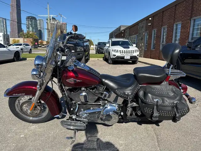 2014 Harley-Davidson Heritage Softail Classic ~ HERITAGE SOFTAIL in Street, Cruisers & Choppers in City of Toronto - Image 3