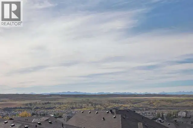 382 Heritage Boulevard Cochrane, Alberta in Houses for Sale in Calgary - Image 10