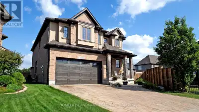 Carriage Crossing dream home! Prestigious neighborhoods, oversized corner lot w/ easy access to the...