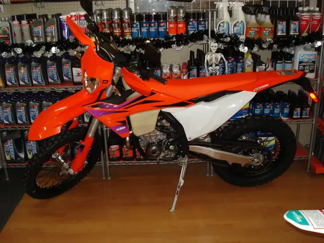 KTM Finance Or Retail Rebate Promotions! in Dirt Bikes & Motocross in Saskatoon - Image 7