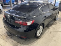 LAcura ILX 2018 CUIR TOIT MAGS CAMERA RECUL BLUETOOTH A/C CRUISE propose une conduite soignée et un... (image 3)