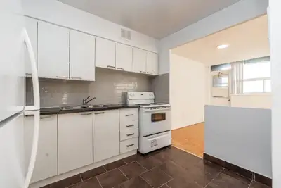 One bedroom unit - ID 3897