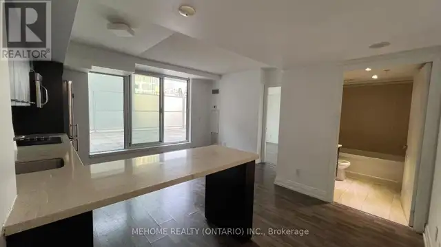 710 W - 565 WILSON AVENUE Toronto (Clanton Park), Ontario in Long Term Rentals in City of Toronto - Image 12