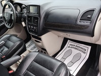 SAFETY INCLUDED LOCAL ONTARIO CAR 17 SERVICE RECORDS 7 PASSENGERS Very Clean Dodge Grand Caravan SXT... (image 9)