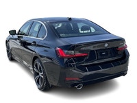 2023 BMW 3 Series 330i xDrive 2.0L 4-Cylinder 4D Sedan AWD 8-Speed Automatic Black Sapphire Metallic... (image 7)