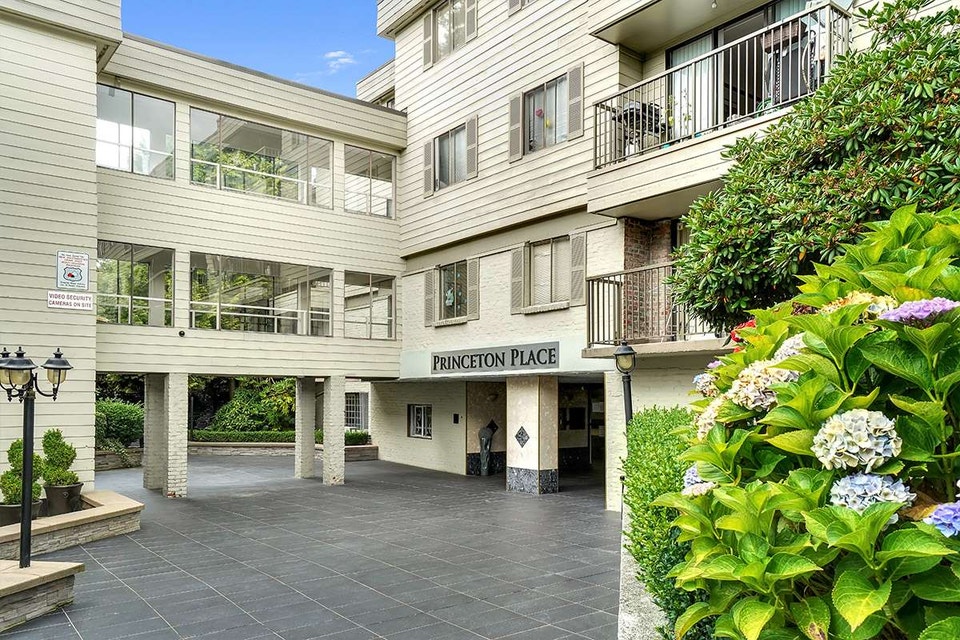 Princeton Place Apartments - 2 Bedroom available at 1021 Howay S 3