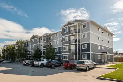 Pet-Friendly Two Bedroom One Bath with In-suite Laundry for Rent