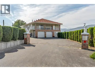 Well built, quality constructed, 5 bed/3 bath 3988 sq ft home on highly sought after Lower Bench Roa...