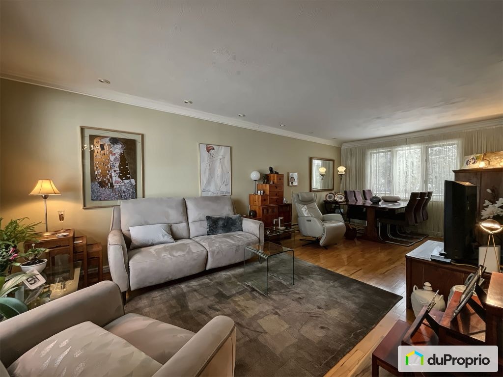 $639,000 - 2 Storey for sale in Sherbrooke (Jacques-Cartier) — photo 3