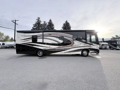 2012 Newmar Ventana LE 3634 | Diesel Pusher | Stock #14735B Newmar Quality. Diesel Performance. Road...