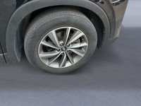 WE CAN GET YOU APPROVED ON THIS 2019 HYUNDAI SANTA FE PERFERRED AWD FEATURED OPTIONS -Blind spot det... (image 7)