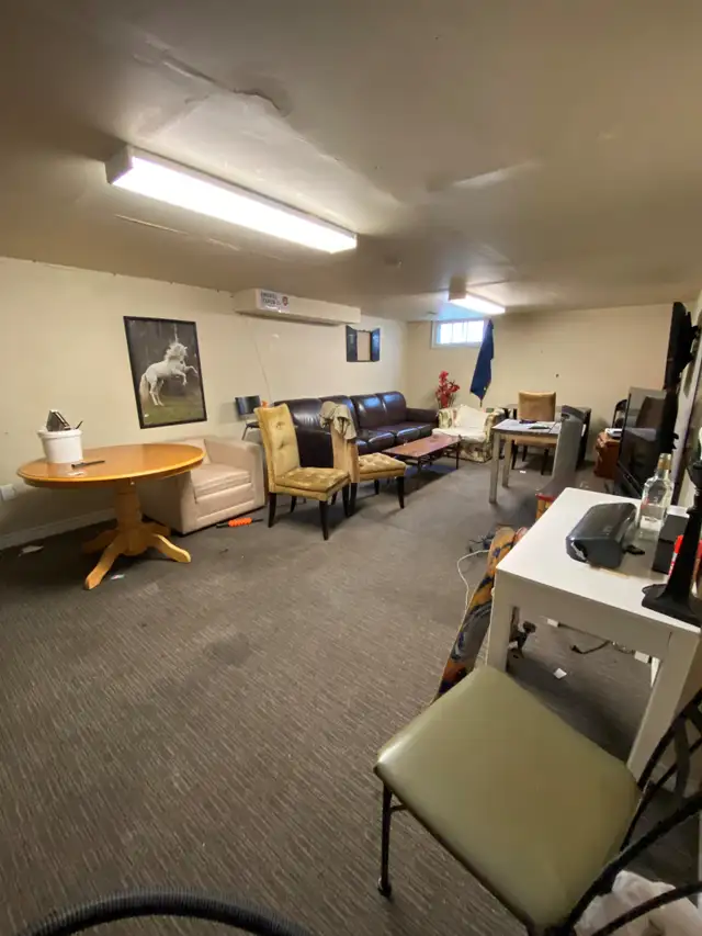 Student Rooms – Steps from Universities! - Furnished Rooms!! in Room Rentals & Roommates in Kitchener / Waterloo - Image 8