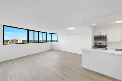 Partially Renovated 2 BDRM **FREE RENT INCENTIVE**, View more