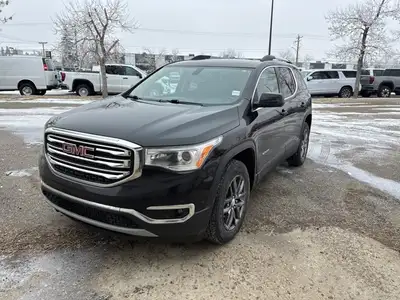 IIHS Top Safety Pick with optional front crash prevention. This GMC Acadia boasts a Gas V6 3.6L/223...