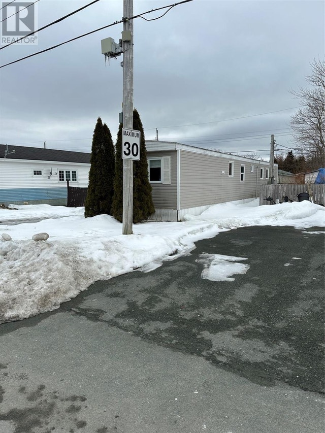 62 Meadowbrook Drive St. John's, Newfoundland & Labrador Houses for