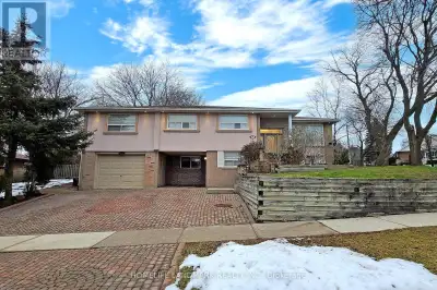 74 CREEKWOOD DRIVE Toronto (Morningside), Ontario